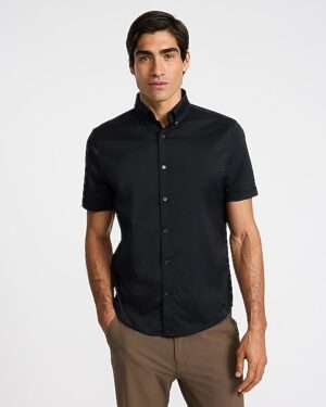 Wrinkle-Resistant Everyday Performance Short Sleeve Shirt