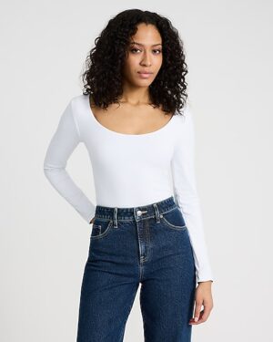 Body Contour High Compression Reversible Scoop Neck Tee