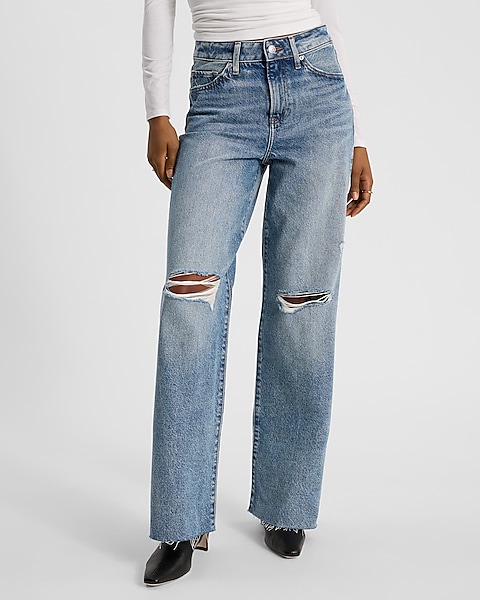 MEDIUM WASH