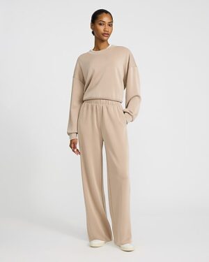 LuxEssentials Elastic Waist Wide Leg Pant