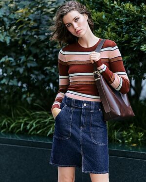 High Waisted Dark Wash Patch Pocket Mini Denim Skirt
