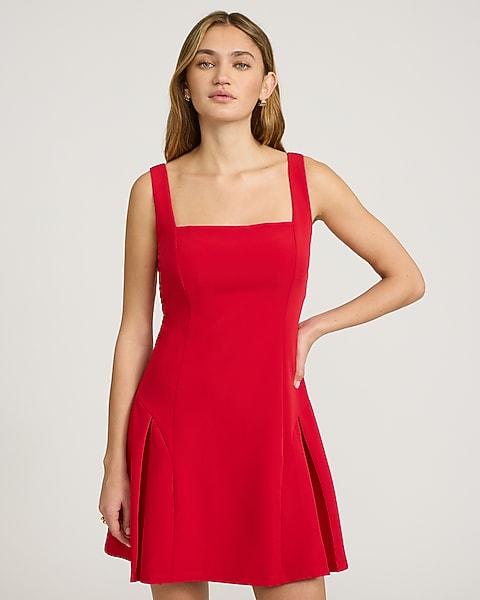 BRIGHT RED