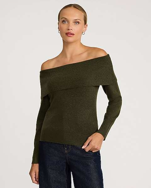 OLIVE GREEN